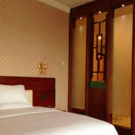 Starway Hotel Guangzhou Xintang Branch Quảng Châu Ngoại thất bức ảnh