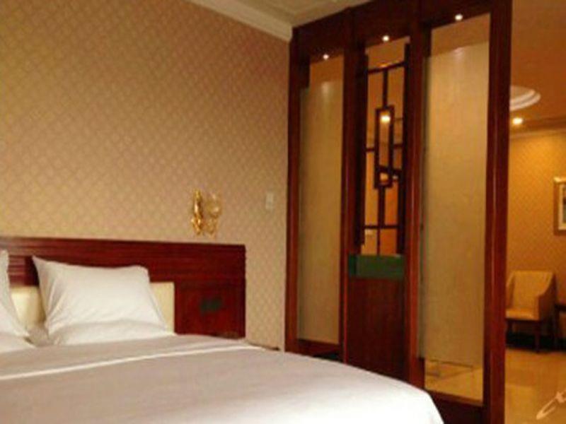 Starway Hotel Guangzhou Xintang Branch Quảng Châu Ngoại thất bức ảnh